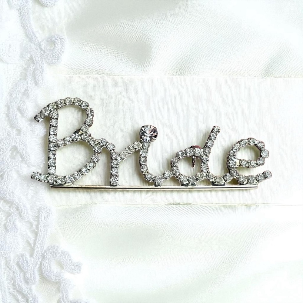 Silver BRIDE Rhinestone‎ Brooch-Pin NWT
